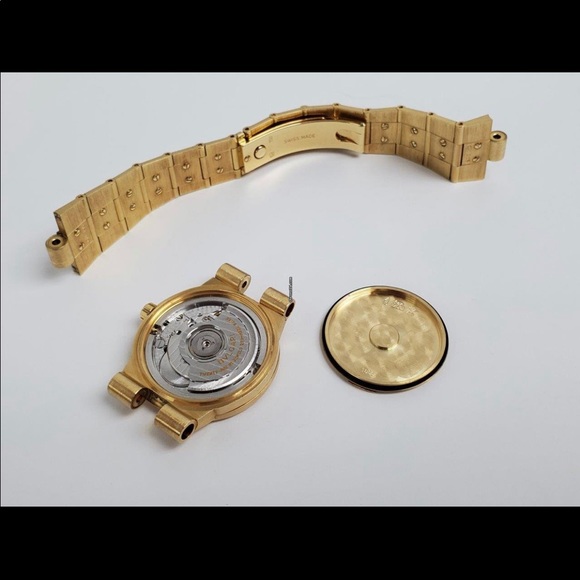 Bvlgari Watch - Picture 14 of 16
